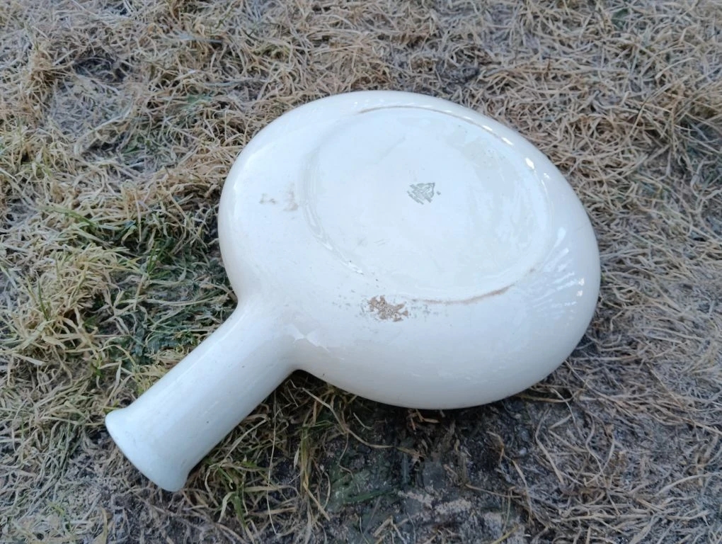 Под Тверью жители гадают, что за штуковину подарили Музею гвоздарей