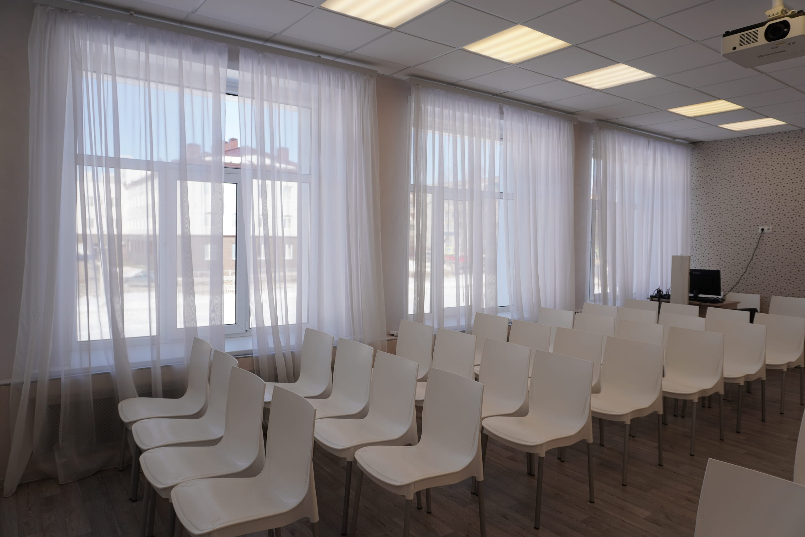 В Старице после капитального ремонта торжественно открыли детскую школу искусств