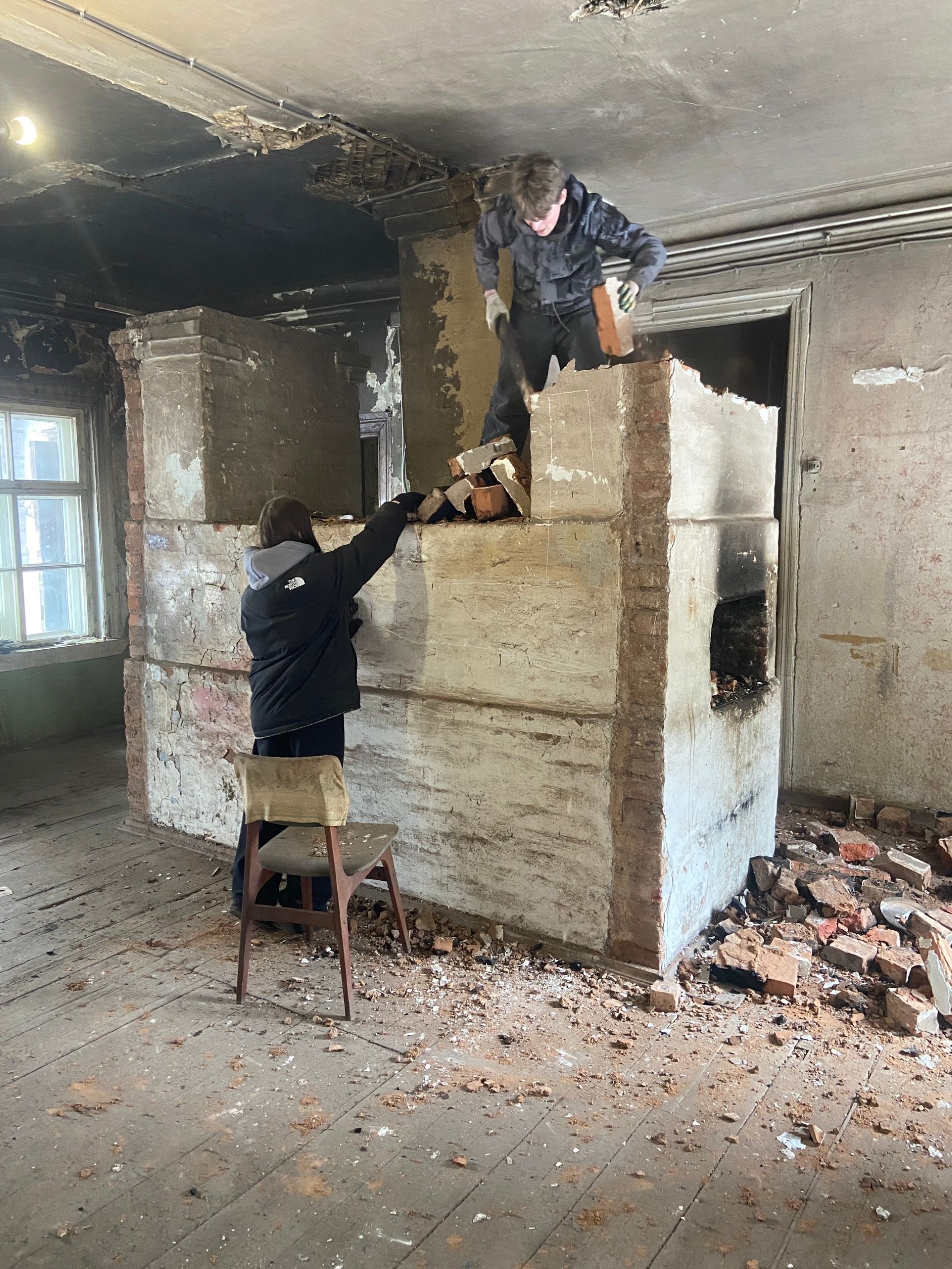 Выставка знаменитого красномайского стекла переедет в усадьбу Тверской области