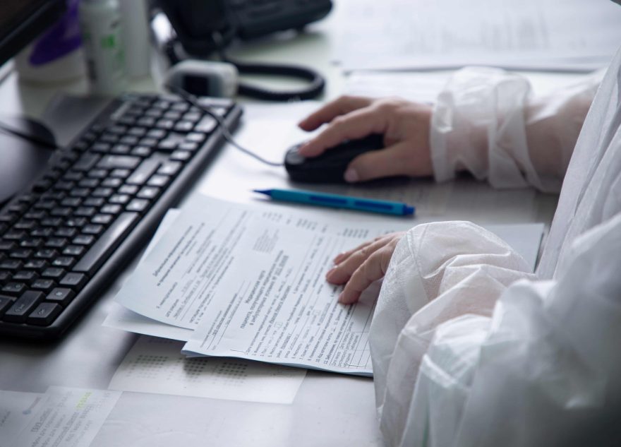 Жители Тверской области могут закрыть больничный с помощью мессенджера MAX