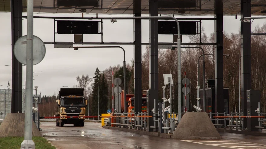 грузовиков