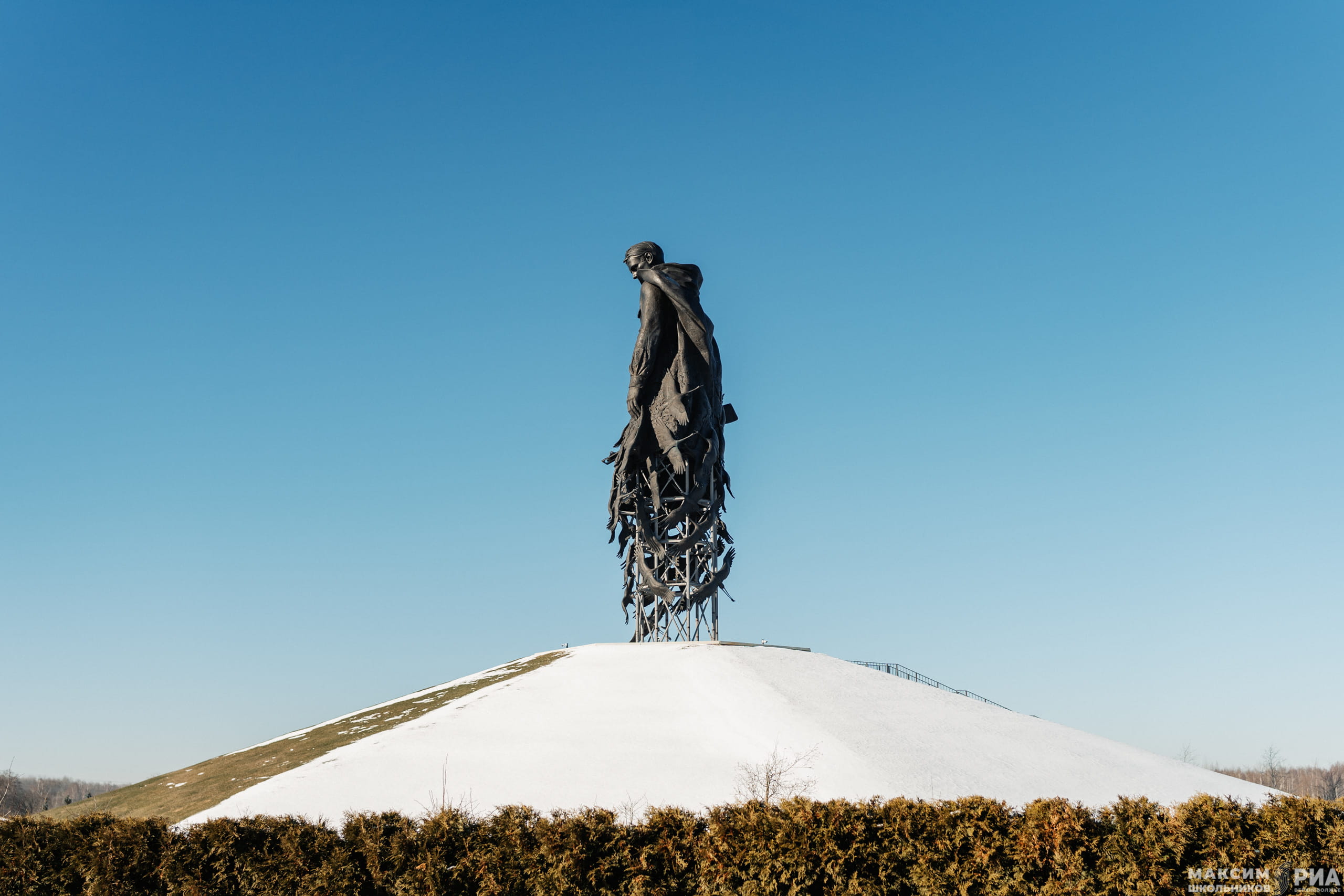 Виталий Королев поздравил жителей Ржевского округа с годовщиной освобождения территории