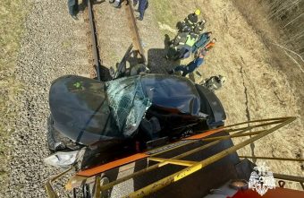 автомобиль