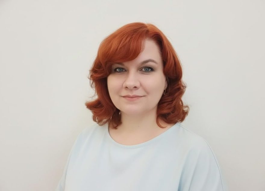 Стрельцова