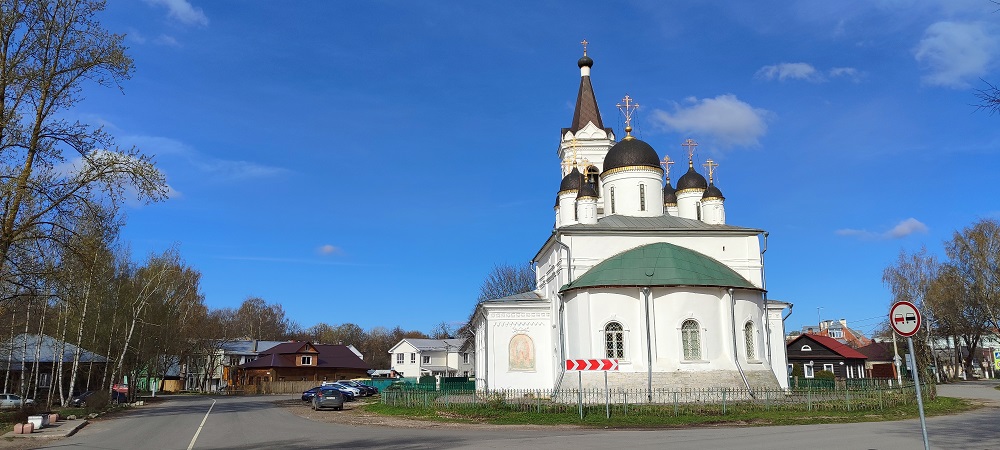 Не проходите мимо: забытая тверская площадь