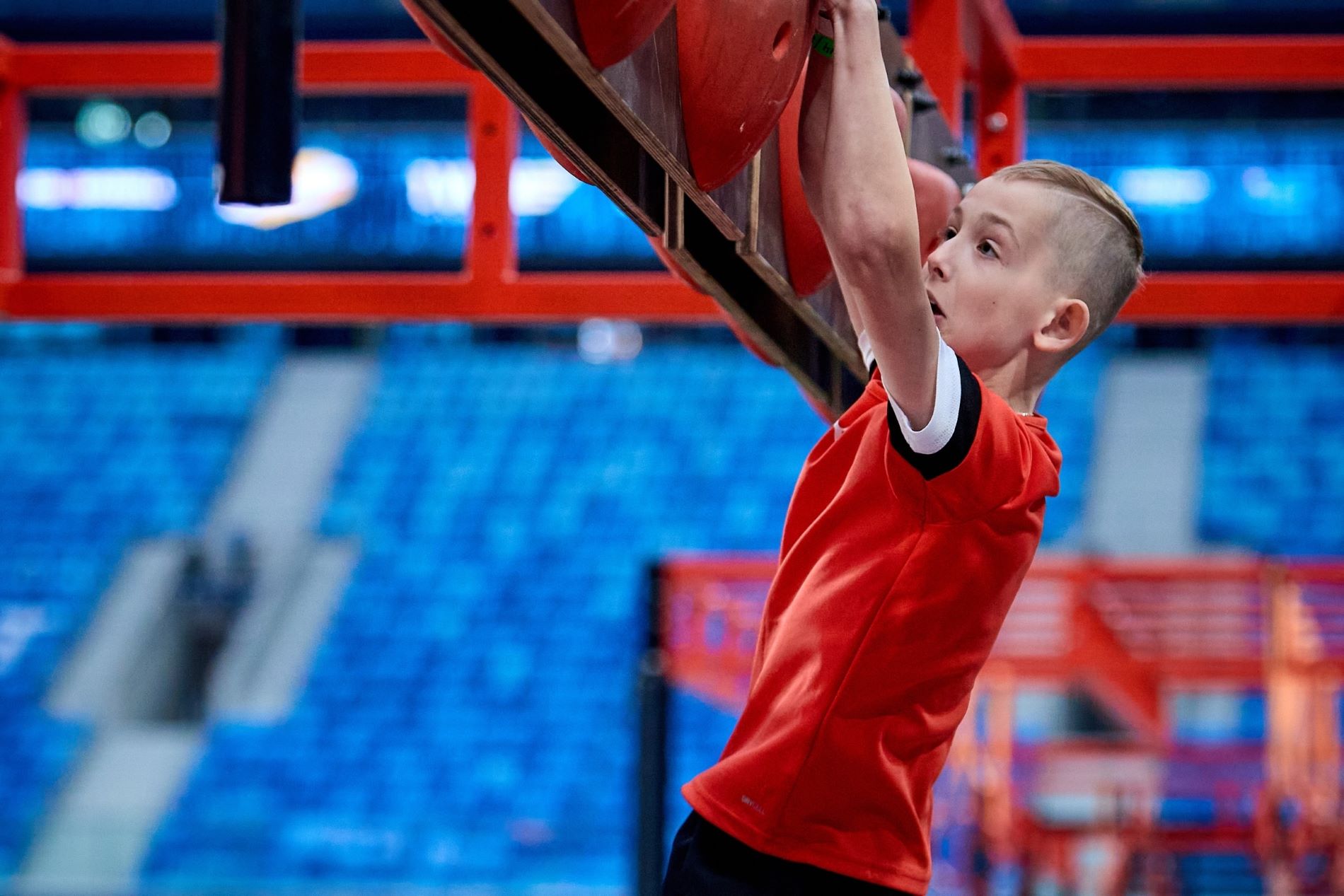 Ярослав Кубрак из Твери третий раз прошел в финал экстрим-шоу «Суперниндзя. Дети»