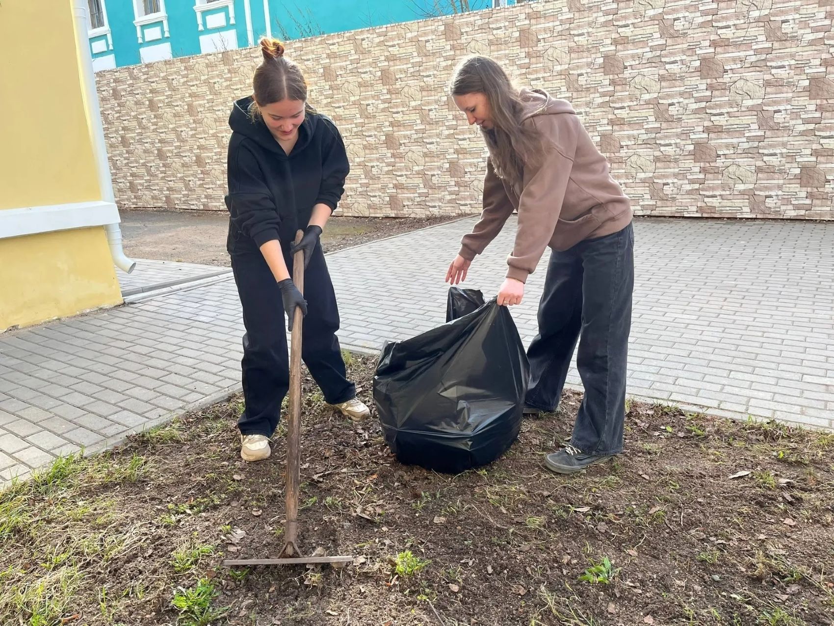 В Вышневолоцком округе начался двухмесячник по благоустройству