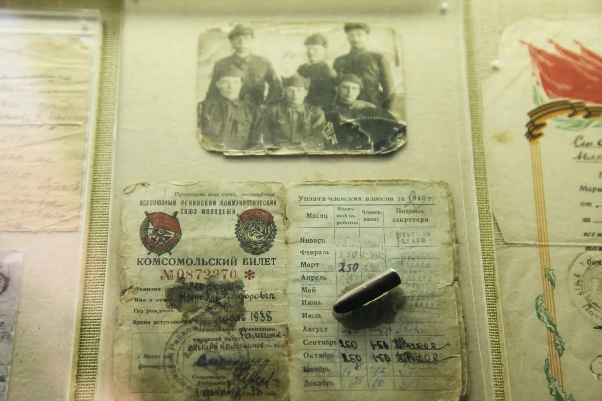 В преддверии Дня Победы сотрудник следственного управления СК вместе с кадетами посетили музей