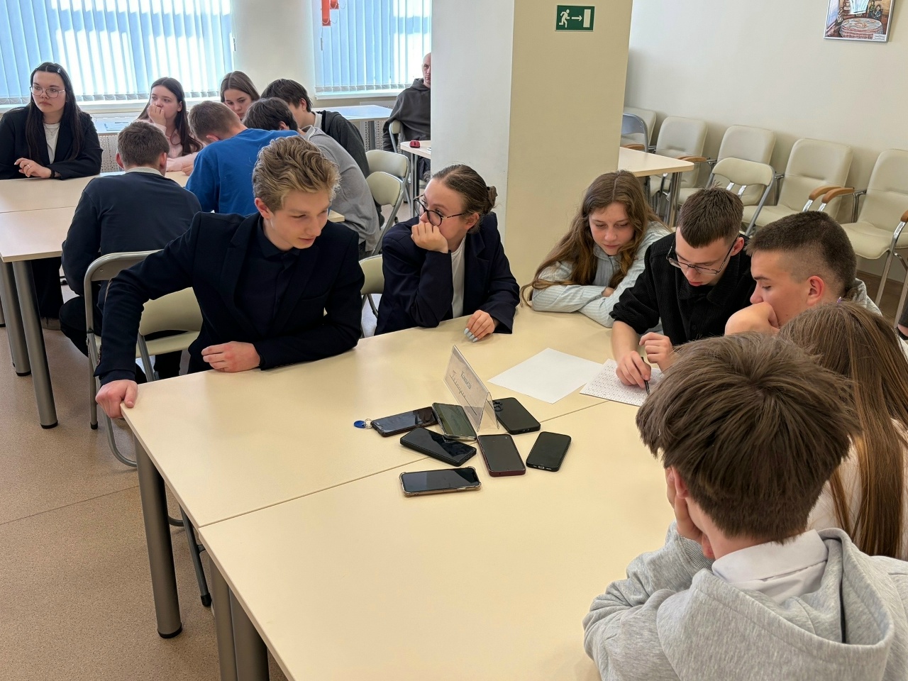 Торопецкие школьники достойно представили город на интеллектуальном турнире