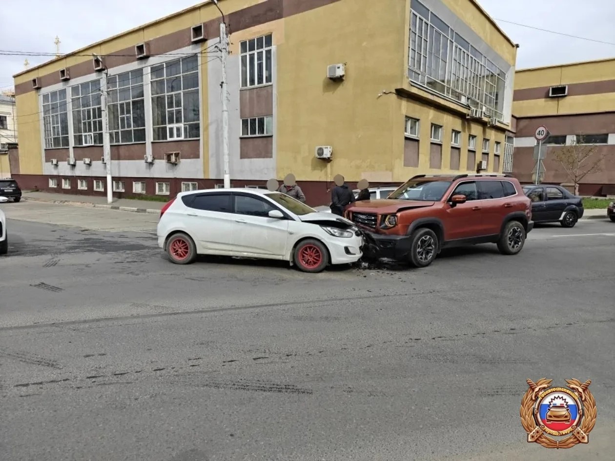 В ДТП в Твери пострадала девочка