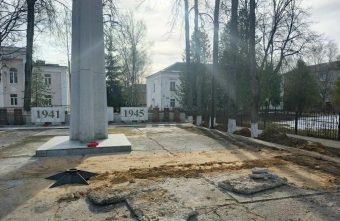 В Лихославле завершается строительство газопровода к Обелиску Победы Обелиску