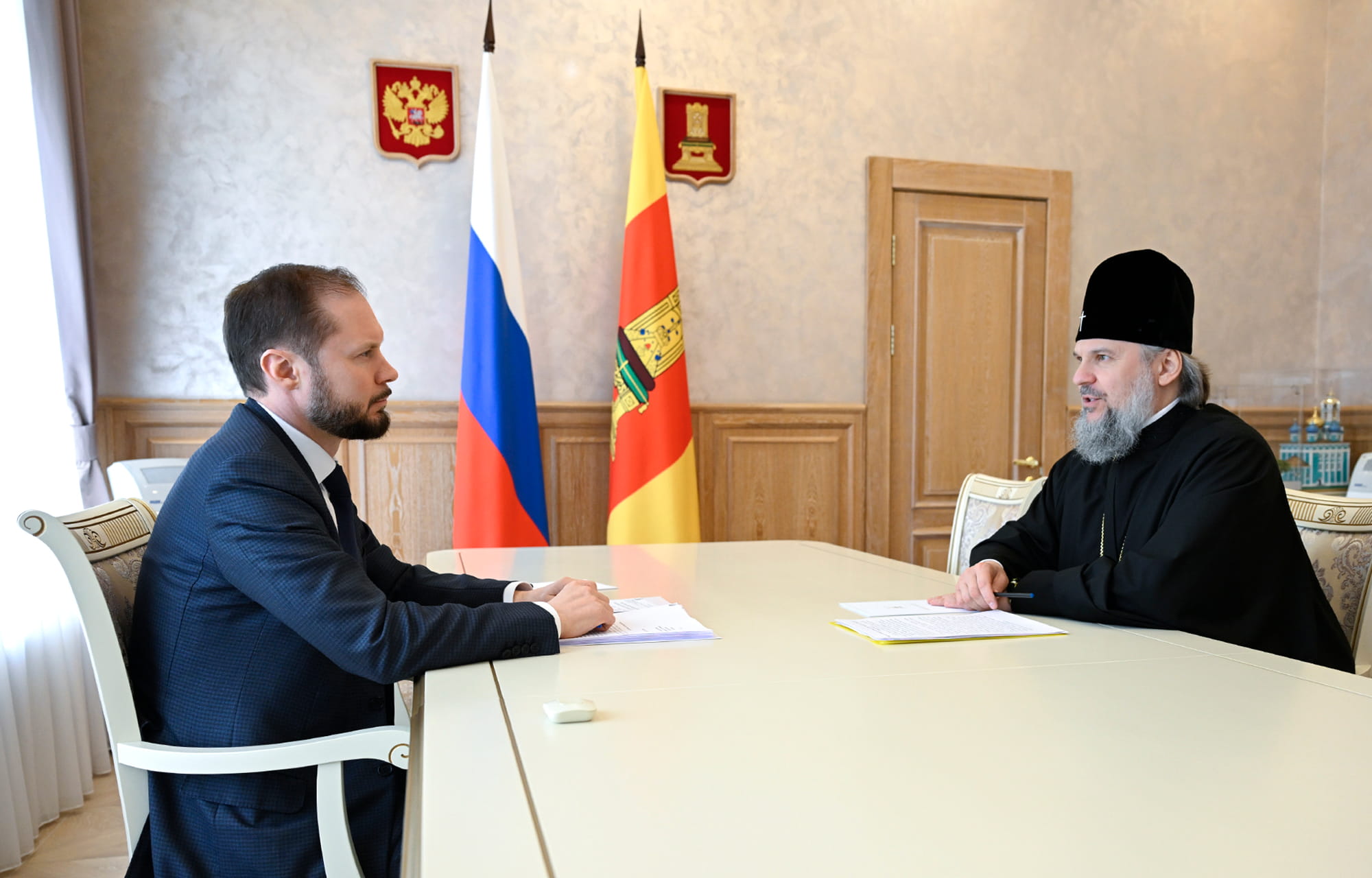 Виталий Королев провел встречу с митрополитом Тверскими и Кашинским Амвросием