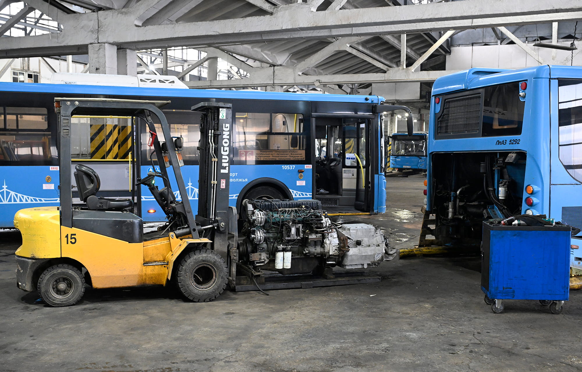 Мы должны улучшать качество перевозок: Виталий Королев поставил задачи по транспорту в Тверской области