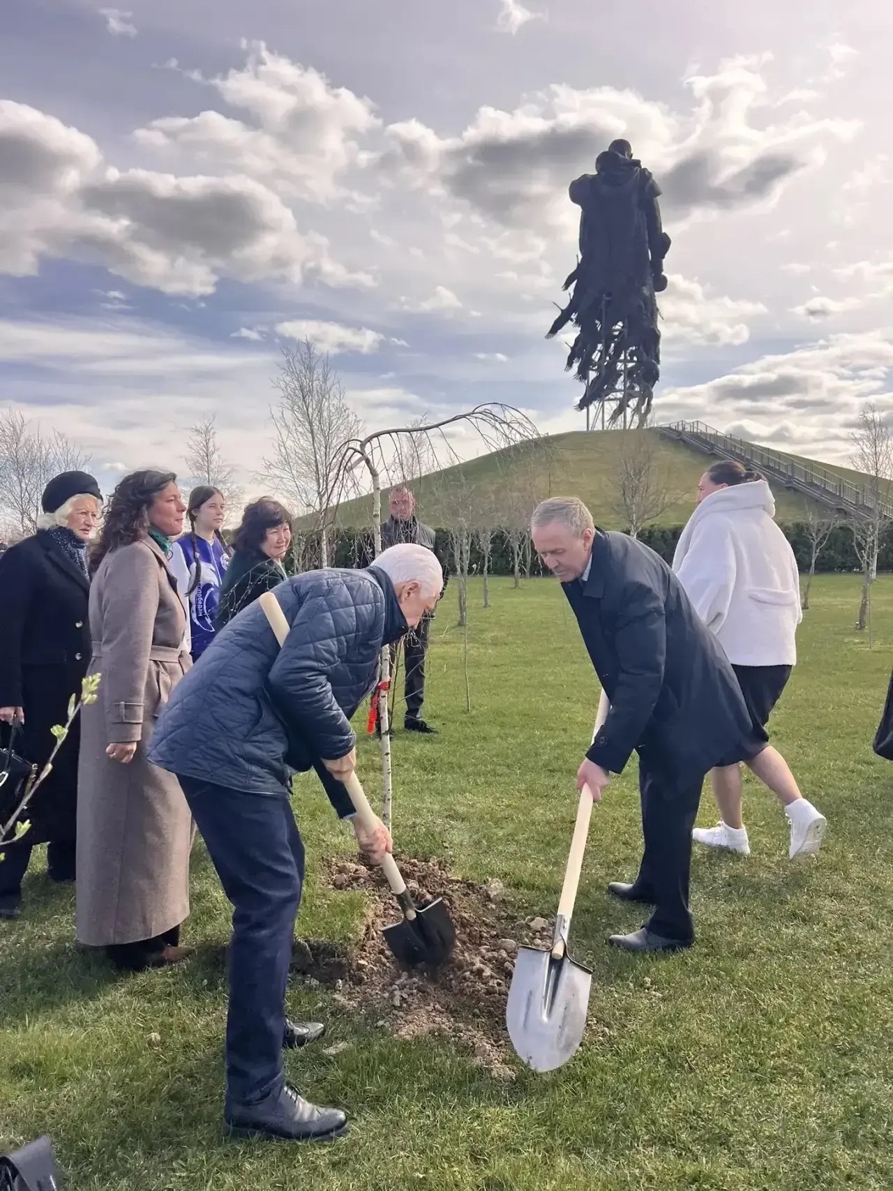 Владимир Васильев: в Ржеве особенно остро ощущается подвиг многонационального советского народа