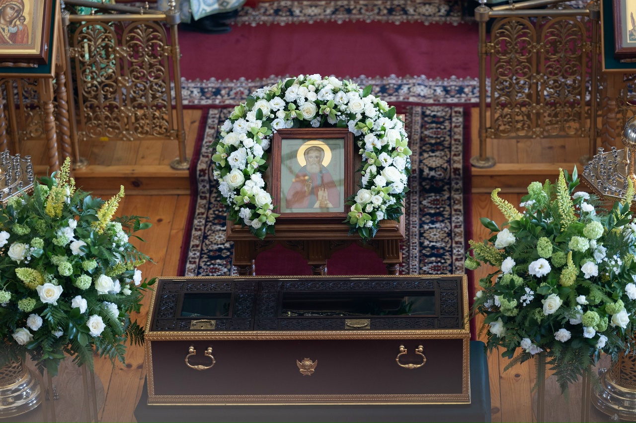 Митрополит Амвросий совершил божественную литургию в Калязине