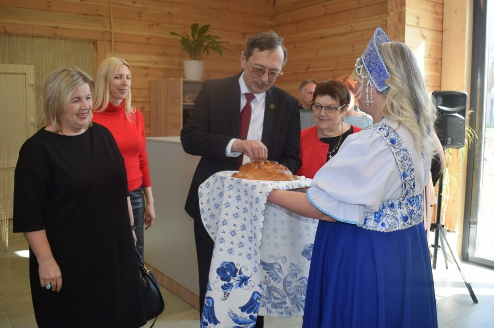 Открытия на трассе М-9: история, кино и лимонад