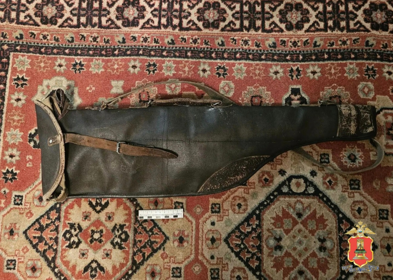 В Тверской области мужчина спрятался в камышах и открыл стрельбу