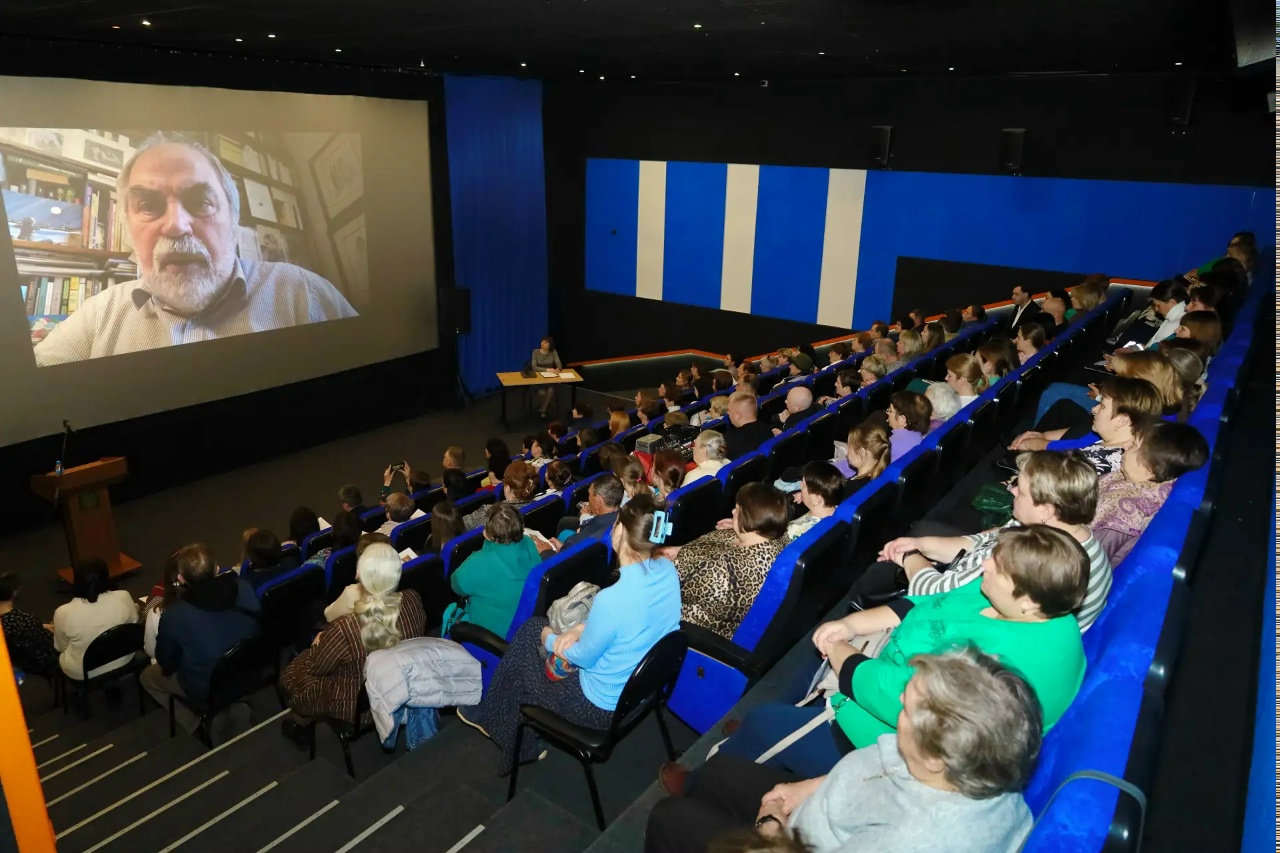 В Торопце прошли краеведческие чтения, посвященные Валентину Пажетнову