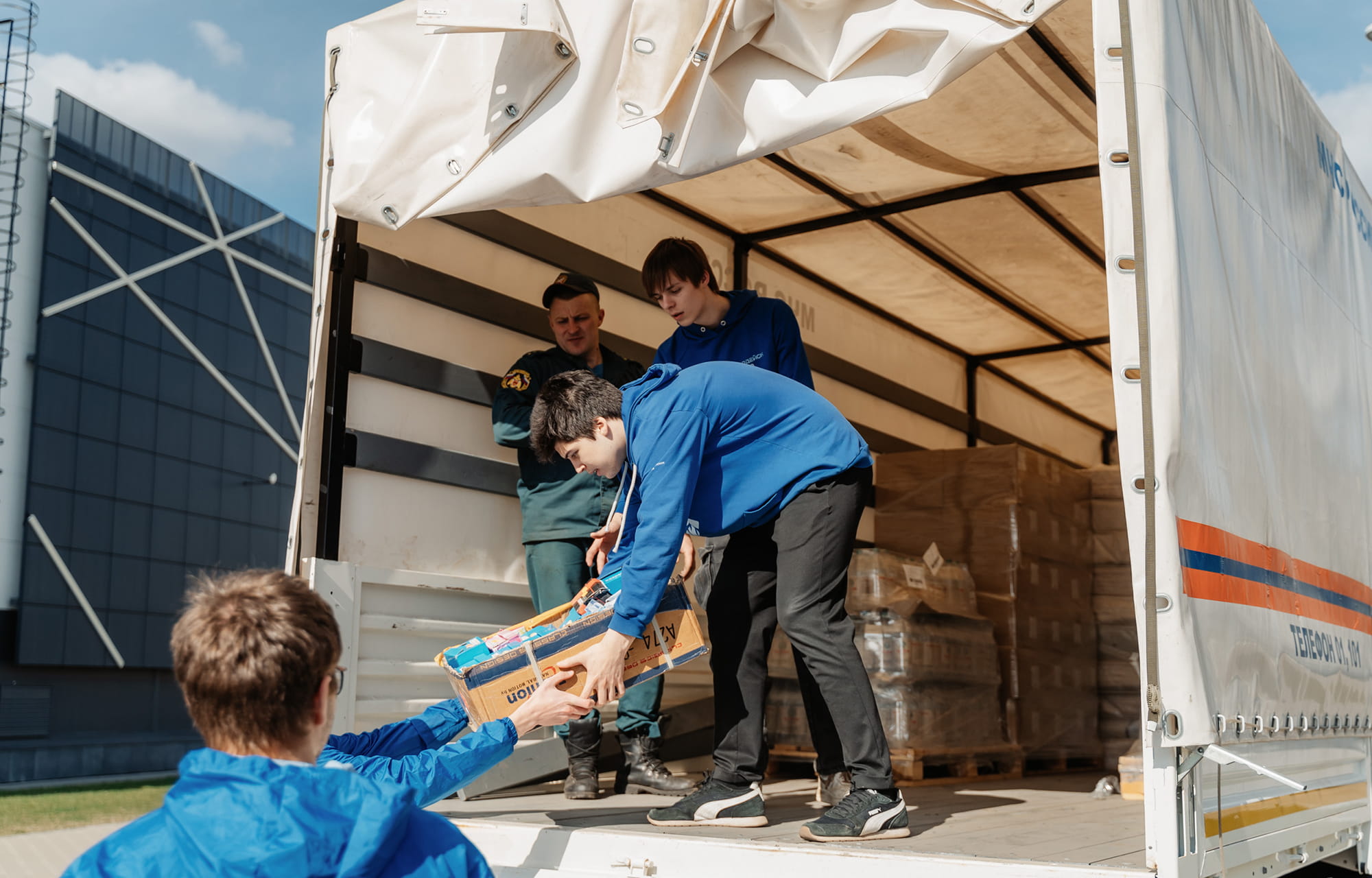 Тверская область отправила гуманитарный груз пострадавшим от стихии жителям Дагестана