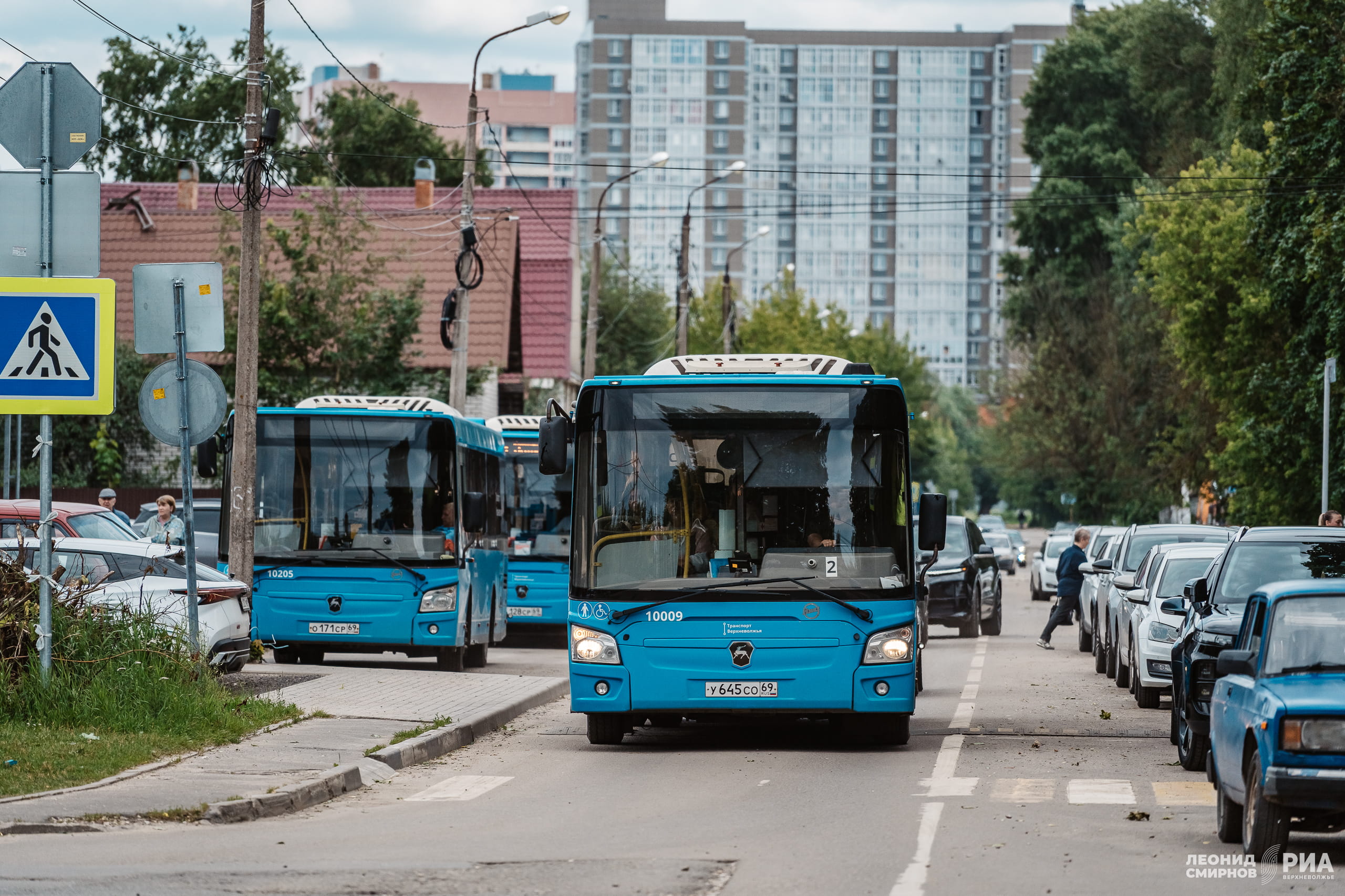 автобусных