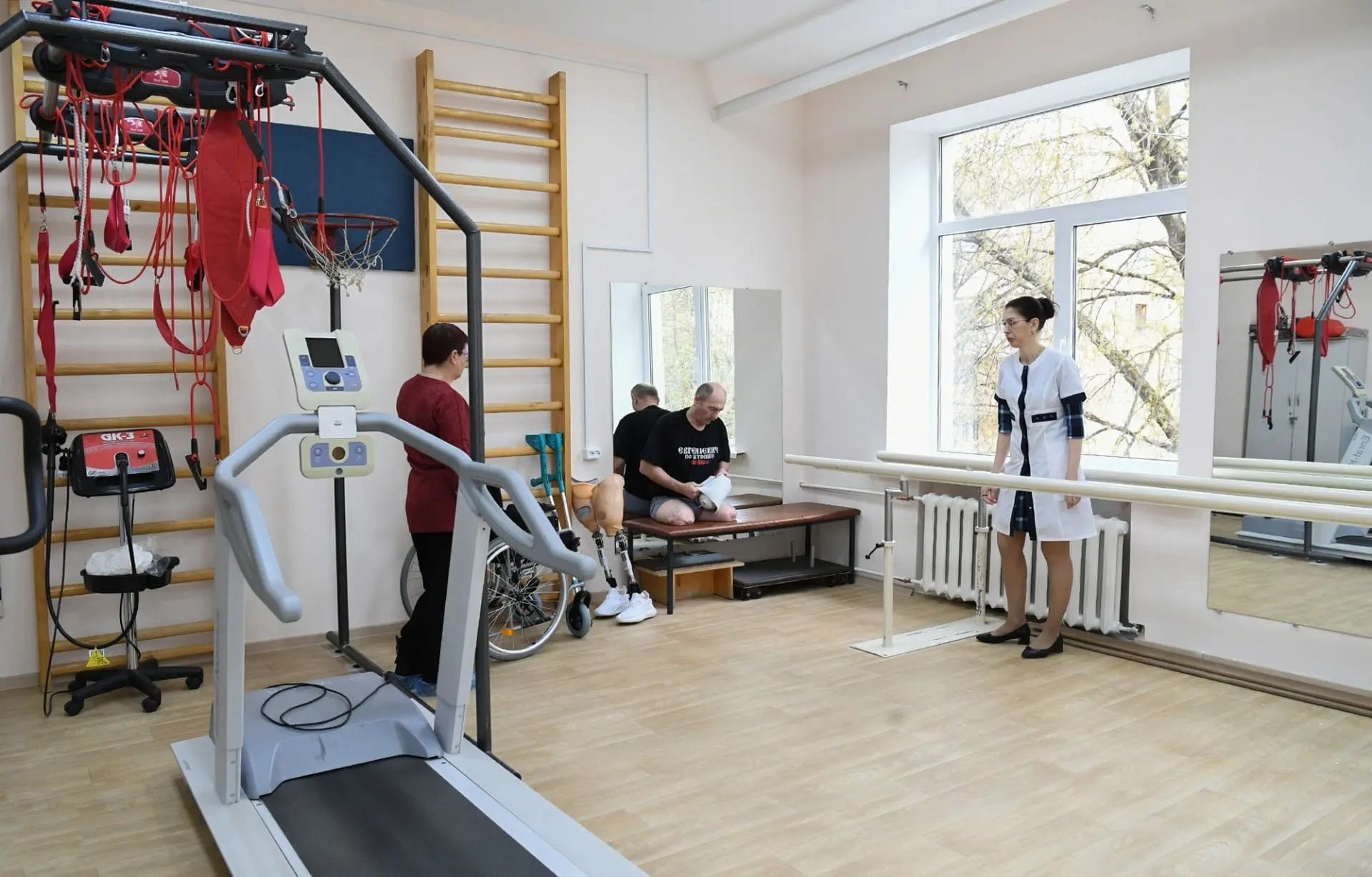 Виталий Королев: будем решать задачи по ремонту социальных учреждений Тверской области