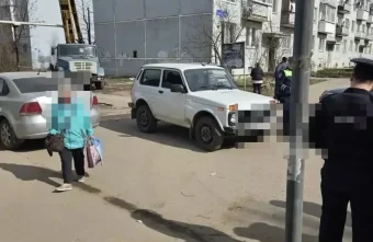 В Тверской области автомобиль сбил девочку на самокате девочку