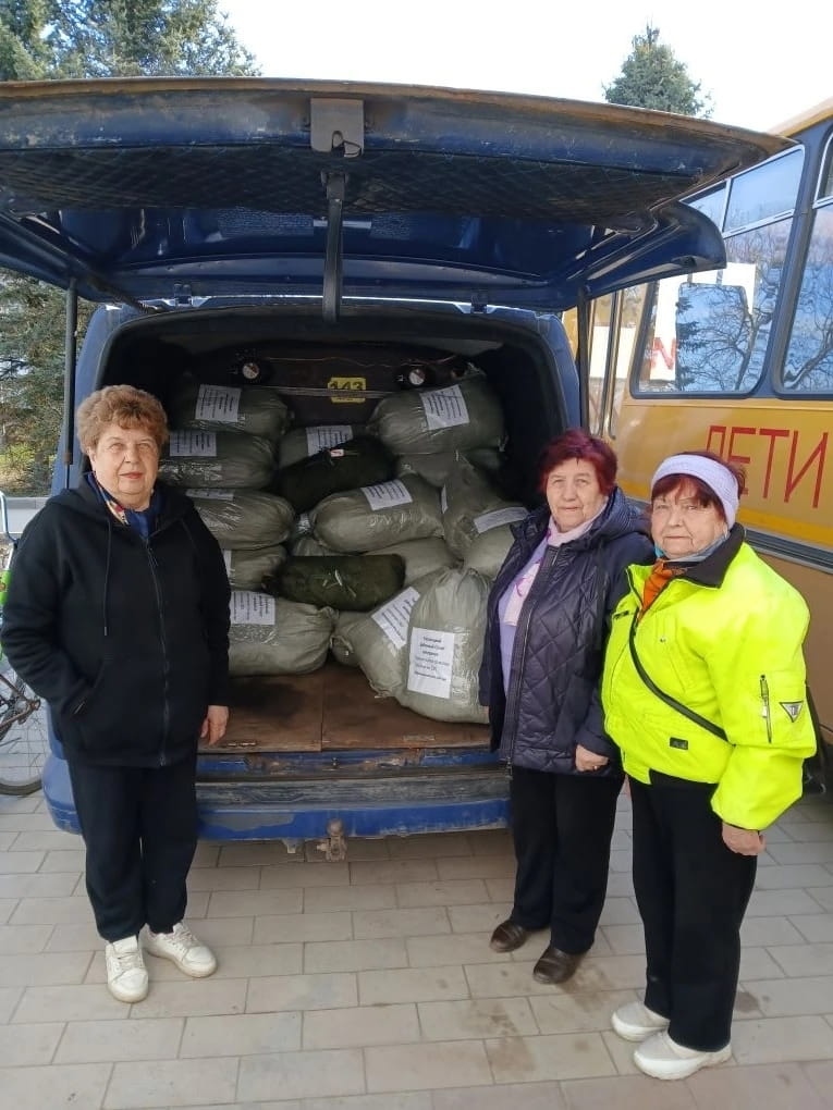 Из Тверской области в зону СВО отправили стройматериалы и необходимые бойцам вещи