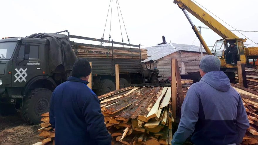 Из Тверской области в зону СВО отправили стройматериалы и необходимые бойцам вещи