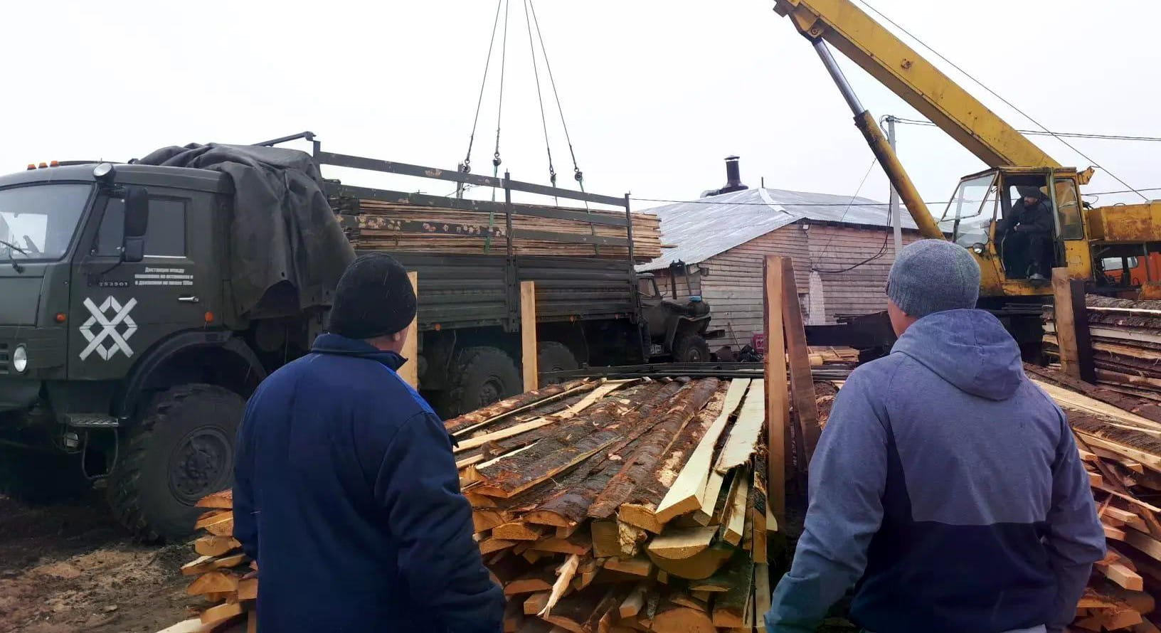 Из Тверской области в зону СВО отправили стройматериалы и необходимые бойцам вещи