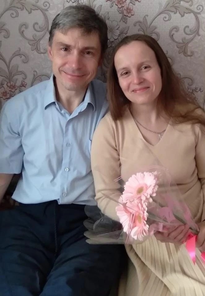 Виталий Королев поздравил с днем рождения «Мать-героиню» из Торжокского округа Елену Сапелкину