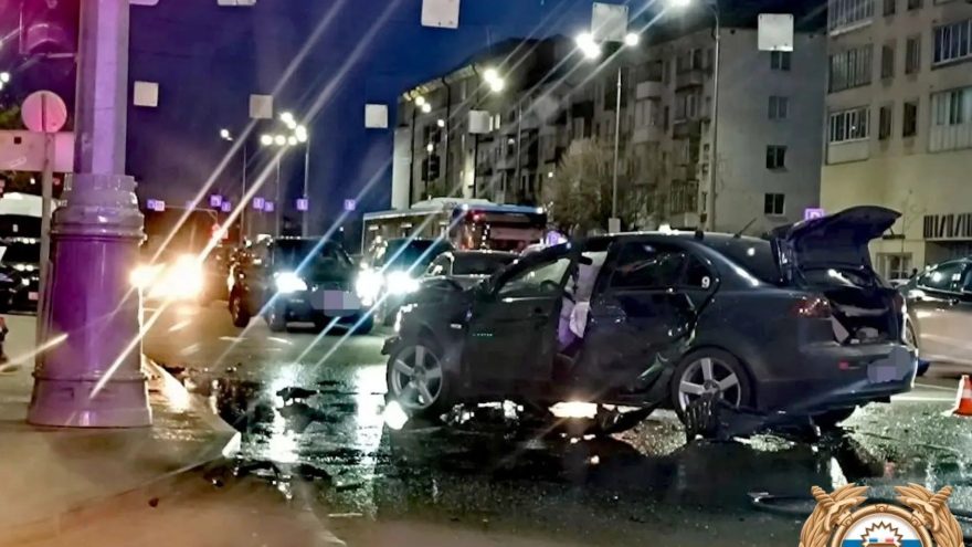 автомобиля