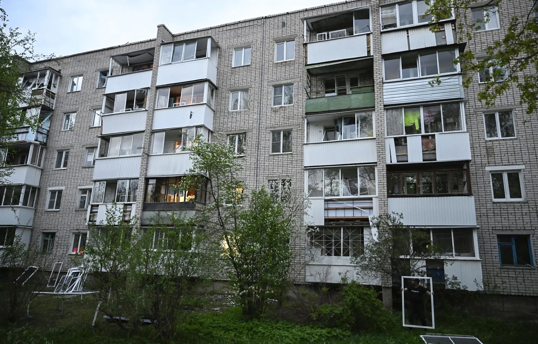 Глава Тверской области Виталий Королев работает в Ржеве, который ночью отразил атаку вражеских БПЛА