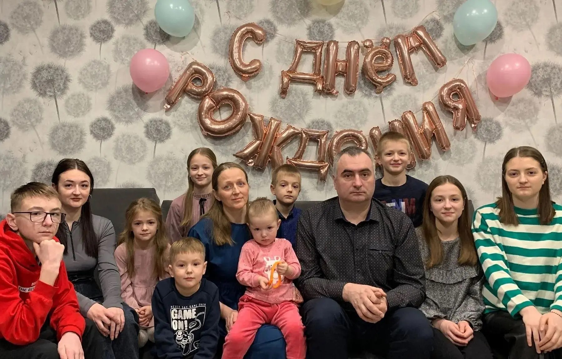 Виталий Королев поздравил с днем рождения «Мать-героиню» из Бежецка Татьяну Аржанову