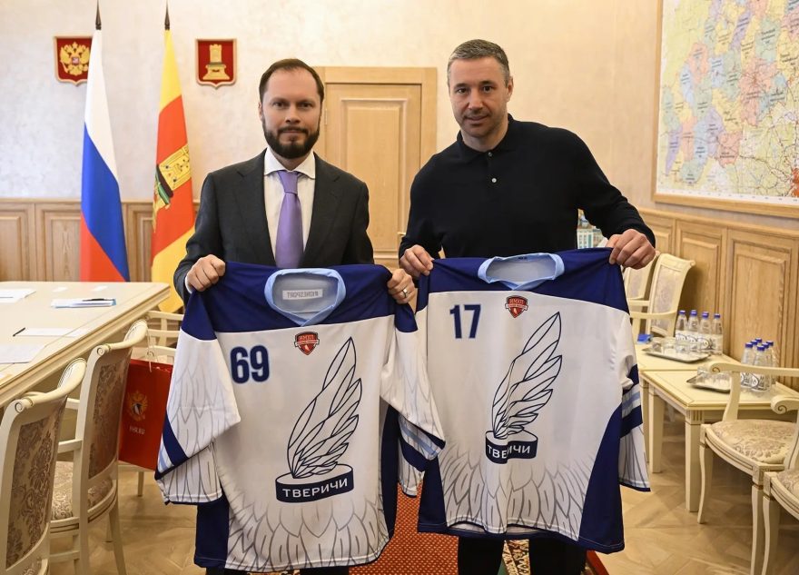 Королевский бросок, или Веселее - мы в хоккее