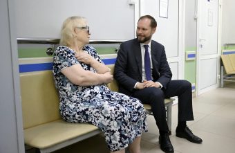 Виталий Королев: улучшение работы медучреждений - задача номер один