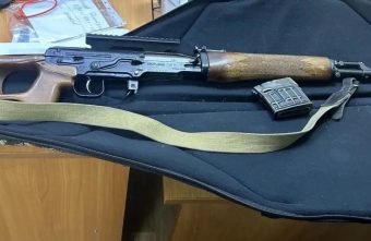 В машине у жителя Тверской области полицейские нашли карабин карабин
