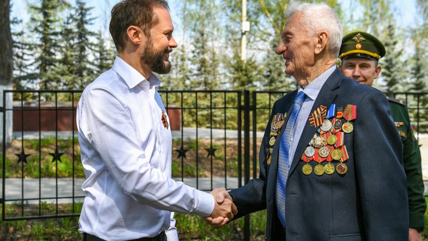 Виталий Королев на акции «Сад памяти»: храним память о героях, передаем ее следующим поколениям
