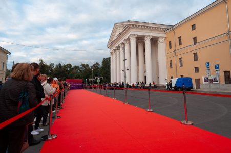 Из-за киносъемок в Твери закроют Театральную площадь площадь