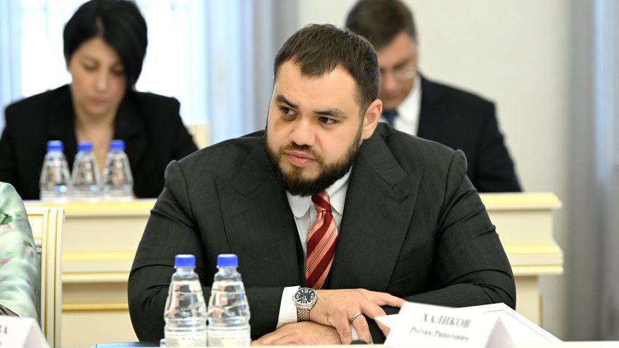 заместителя