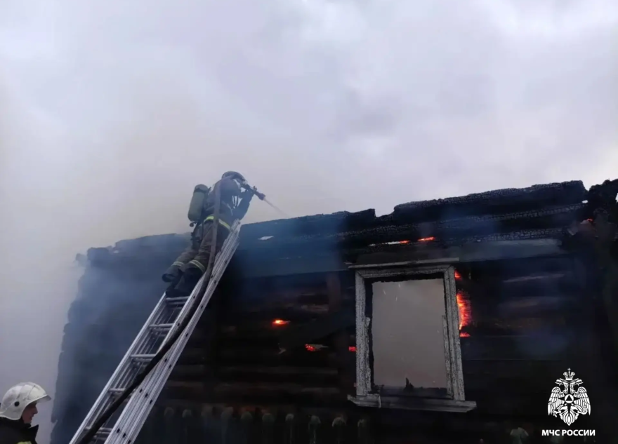 На пожаре в Тверской области погибла женщина