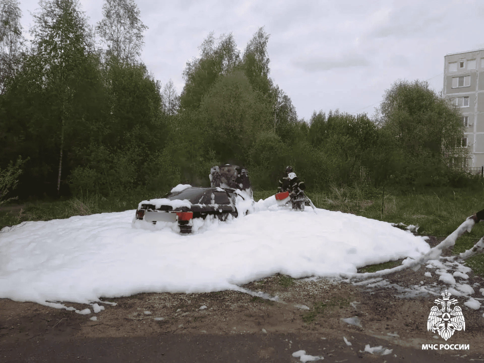 автомобиль