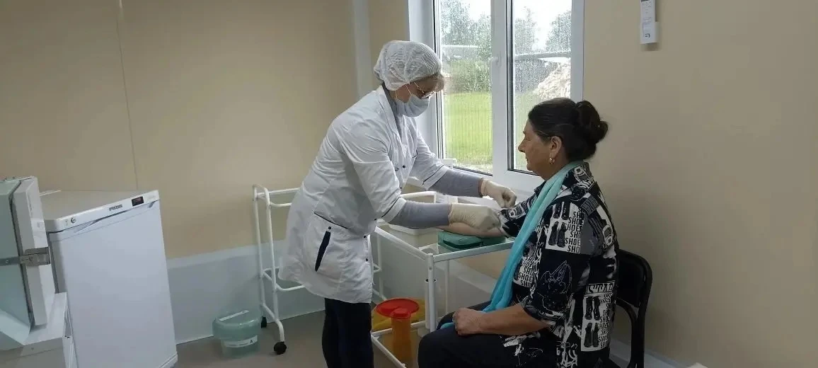 Виталий Королев поручил увеличить количество выездов медицинских бригад в районы Тверской области