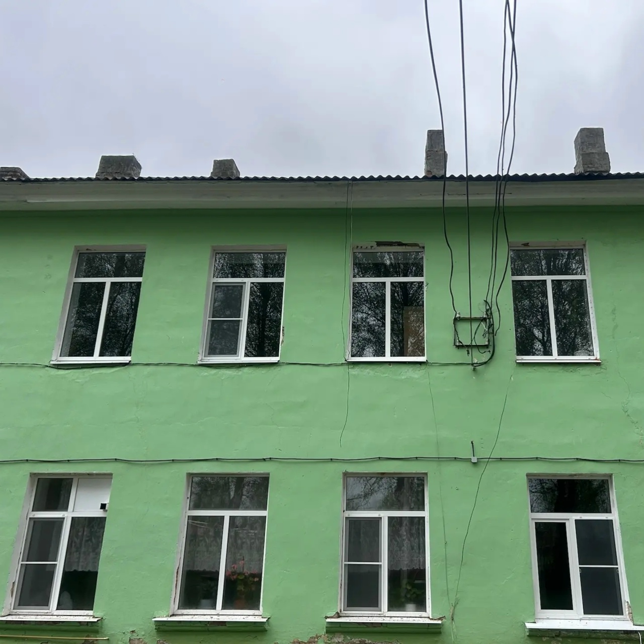 окна