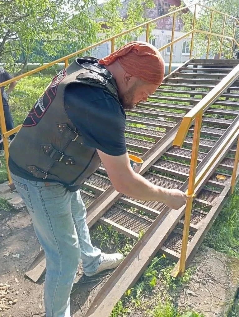 По поручению Виталия Королева в Бежецке привели в порядок пешеходную дорогу, востребованную у местных жителей