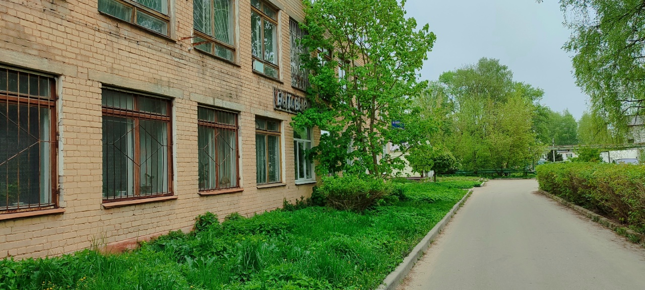 Не проходите мимо: советские панно в поселке под Тверью
