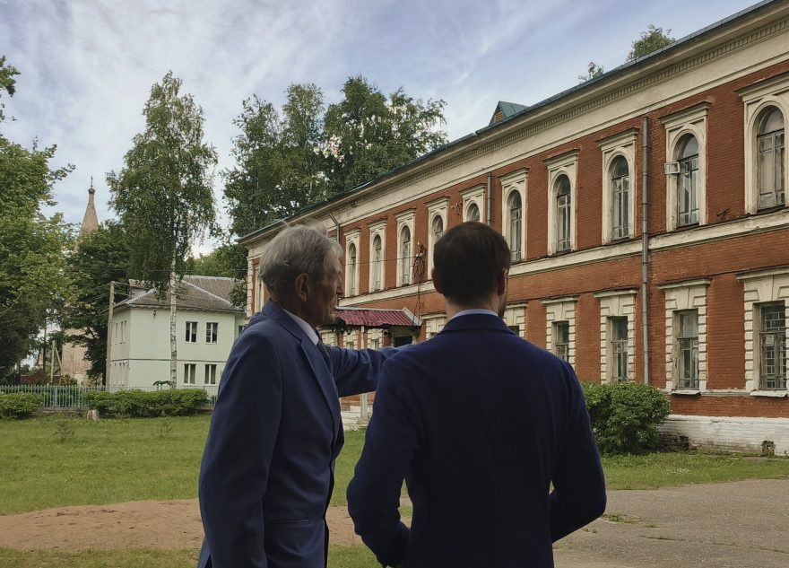 Память о деде породнила Виталия Королева с Тверской областью