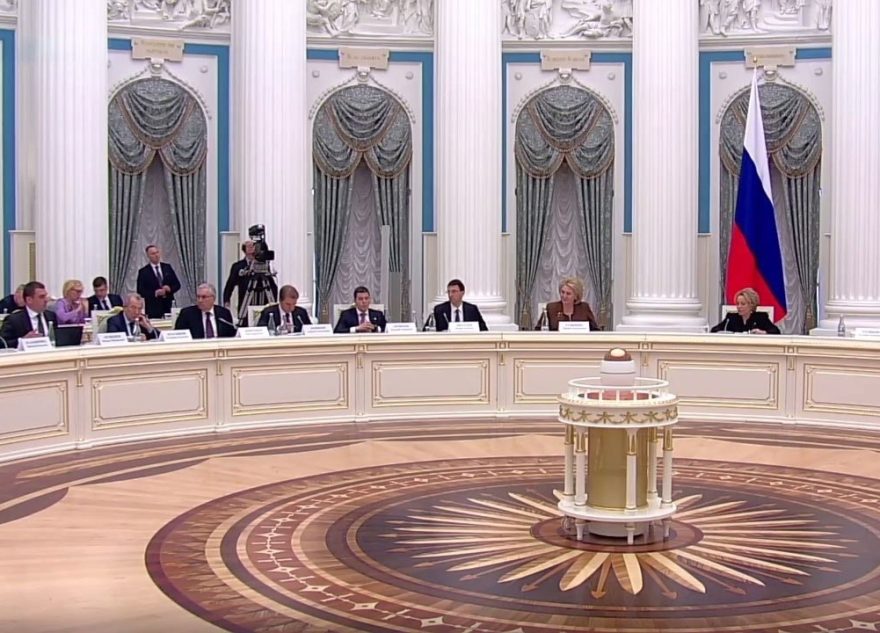 Более тысячи жителей Тверской области рассказали Народному фронту о поддержке семей