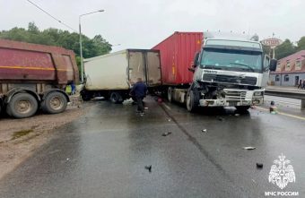 Опубликованы новые фото с места ДТП под Тверью, где погиб человек ДТП