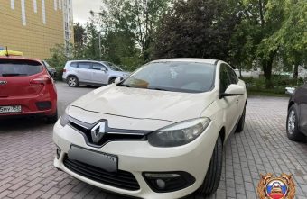 В Твери машина сбила девочку, игравшую в догонялки с друзьями девочку