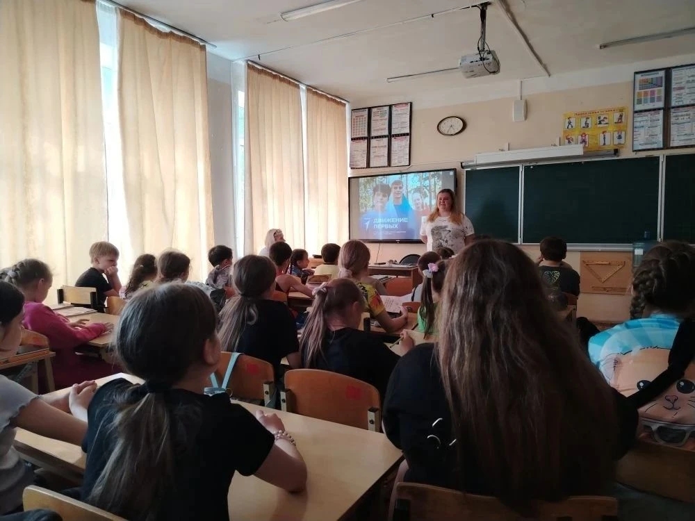 Тверских школьников приглашают к участию в спецпроекте «Назад в будущее»